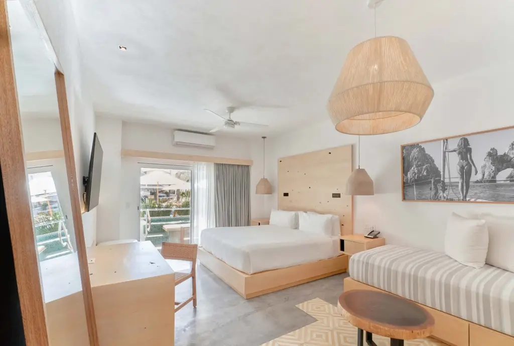 Bahia Hotel Beach-House Rooms
