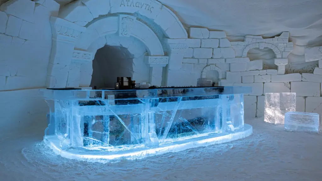 Lapland Hotels SnowVillage