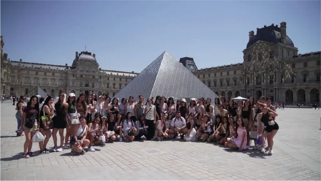 Museo de Louvre, Francia