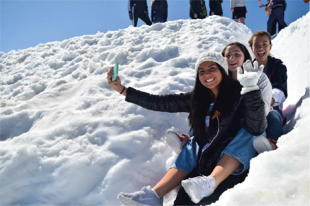 Niñas en la nieve, Monte Titlis