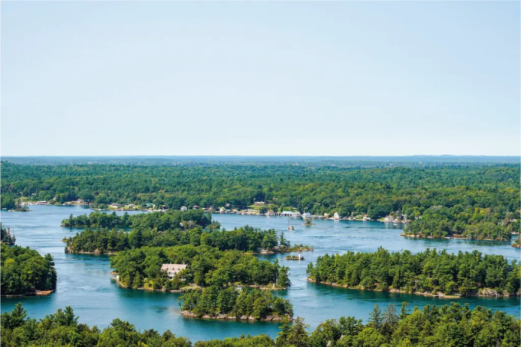 Mil Islas, Canadá